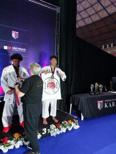 926105fc-893d-441e-8491-7d289296bd35-1_all_836